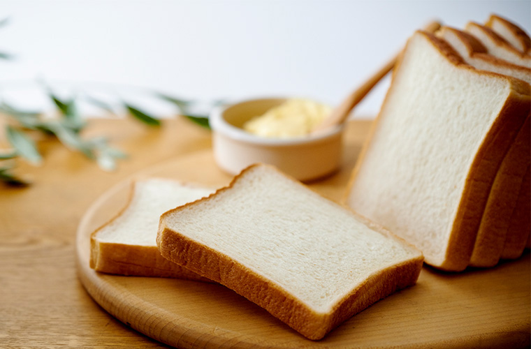 離乳食に使うパン選びのポイントは！？