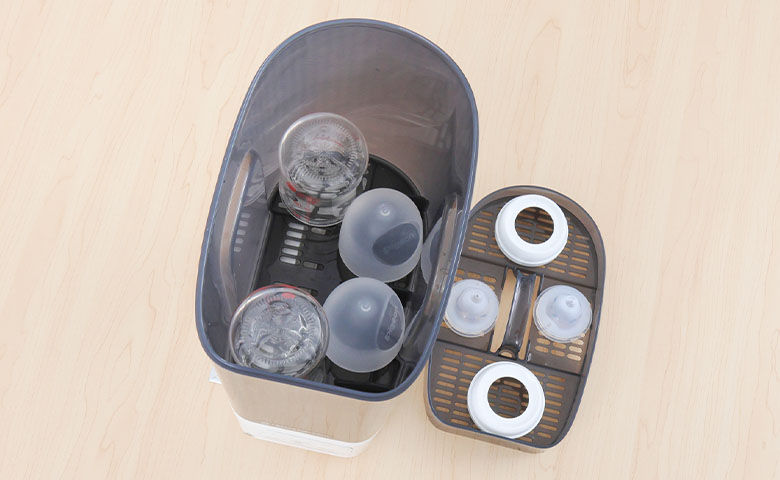 魅力3:さくにゅう器やマグも入れやすい 1