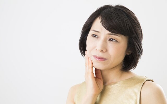 これも更年期の症状！？不安が押し寄せてきて止まらない！【体験談】